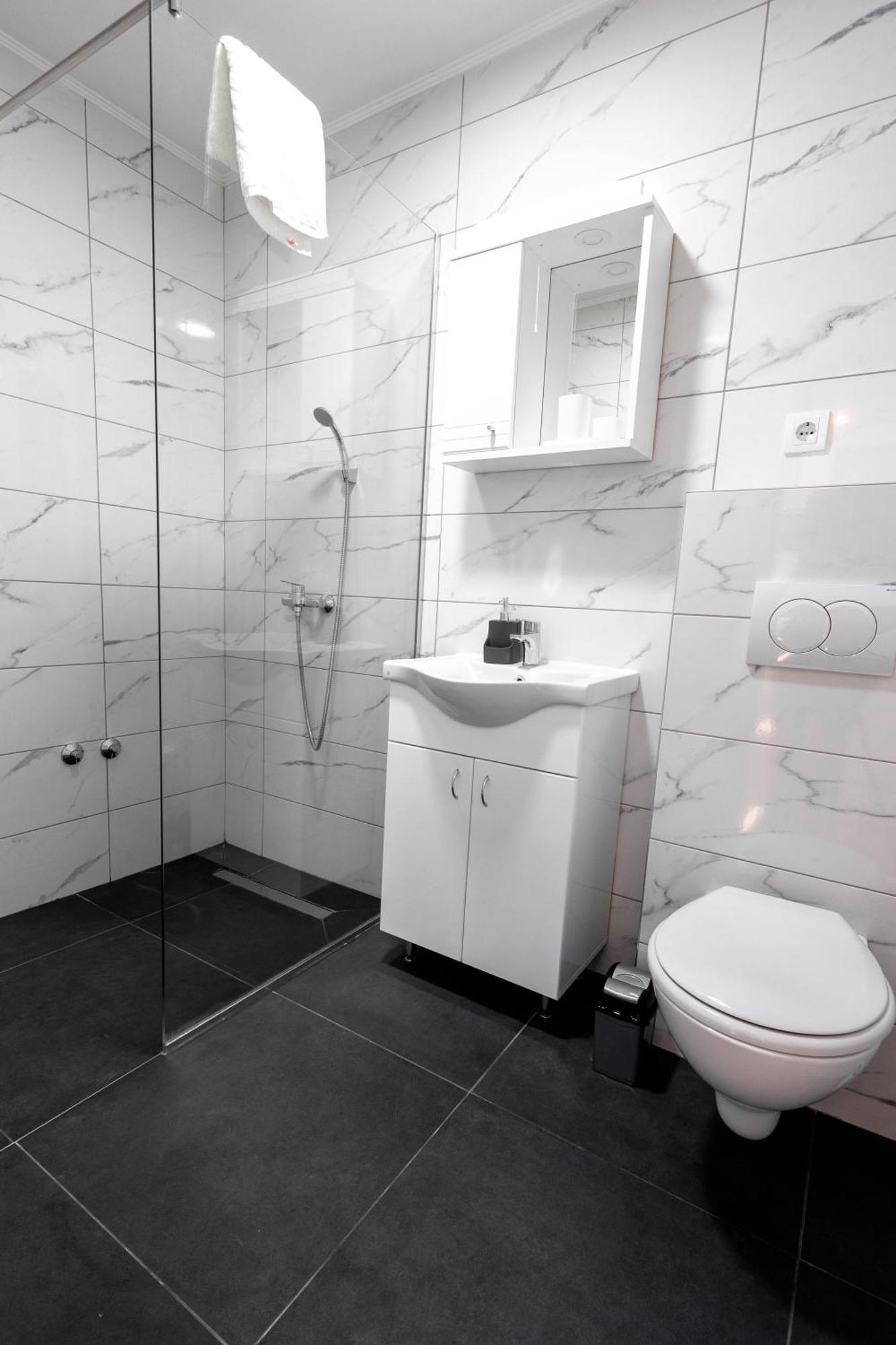 Luna Nera Apartments Novi Sad Dış mekan fotoğraf