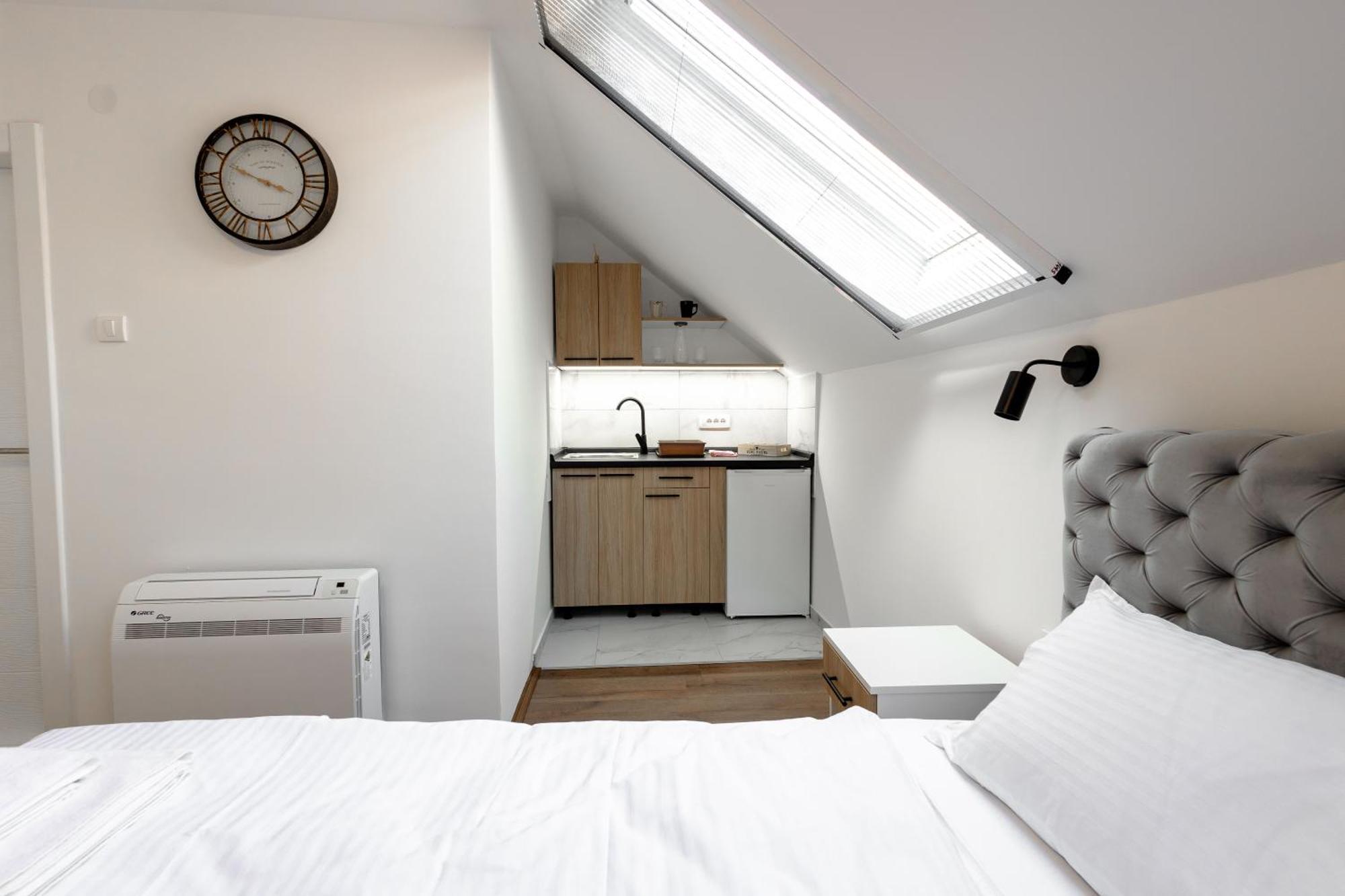 Luna Nera Apartments Novi Sad Dış mekan fotoğraf