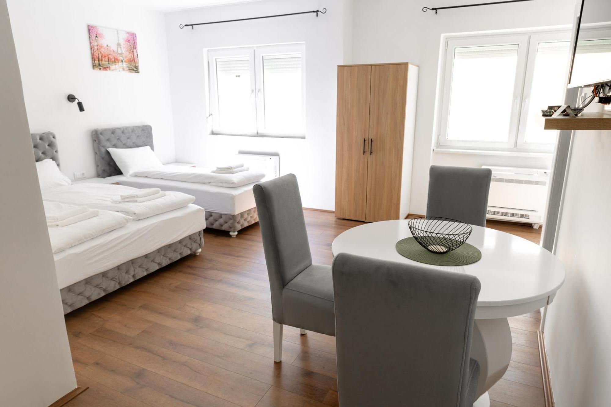 Luna Nera Apartments Novi Sad Dış mekan fotoğraf