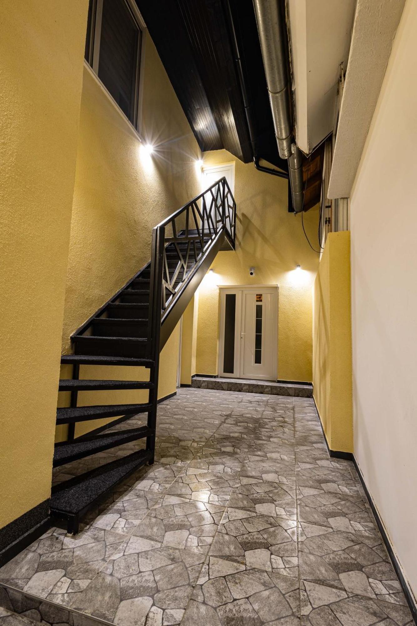 Luna Nera Apartments Novi Sad Dış mekan fotoğraf
